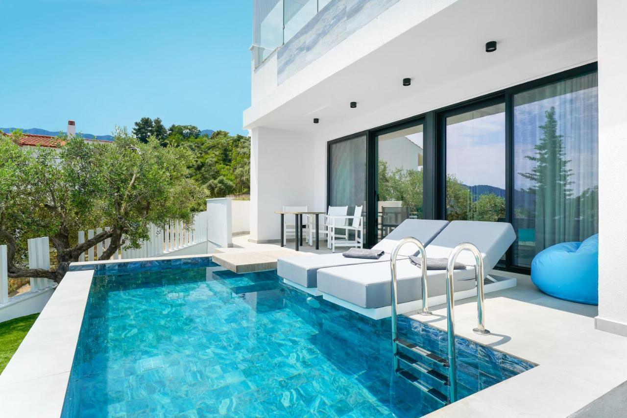 Mythodea Prive Luxury Suites Chrisi Ammoudia Eksteriør billede