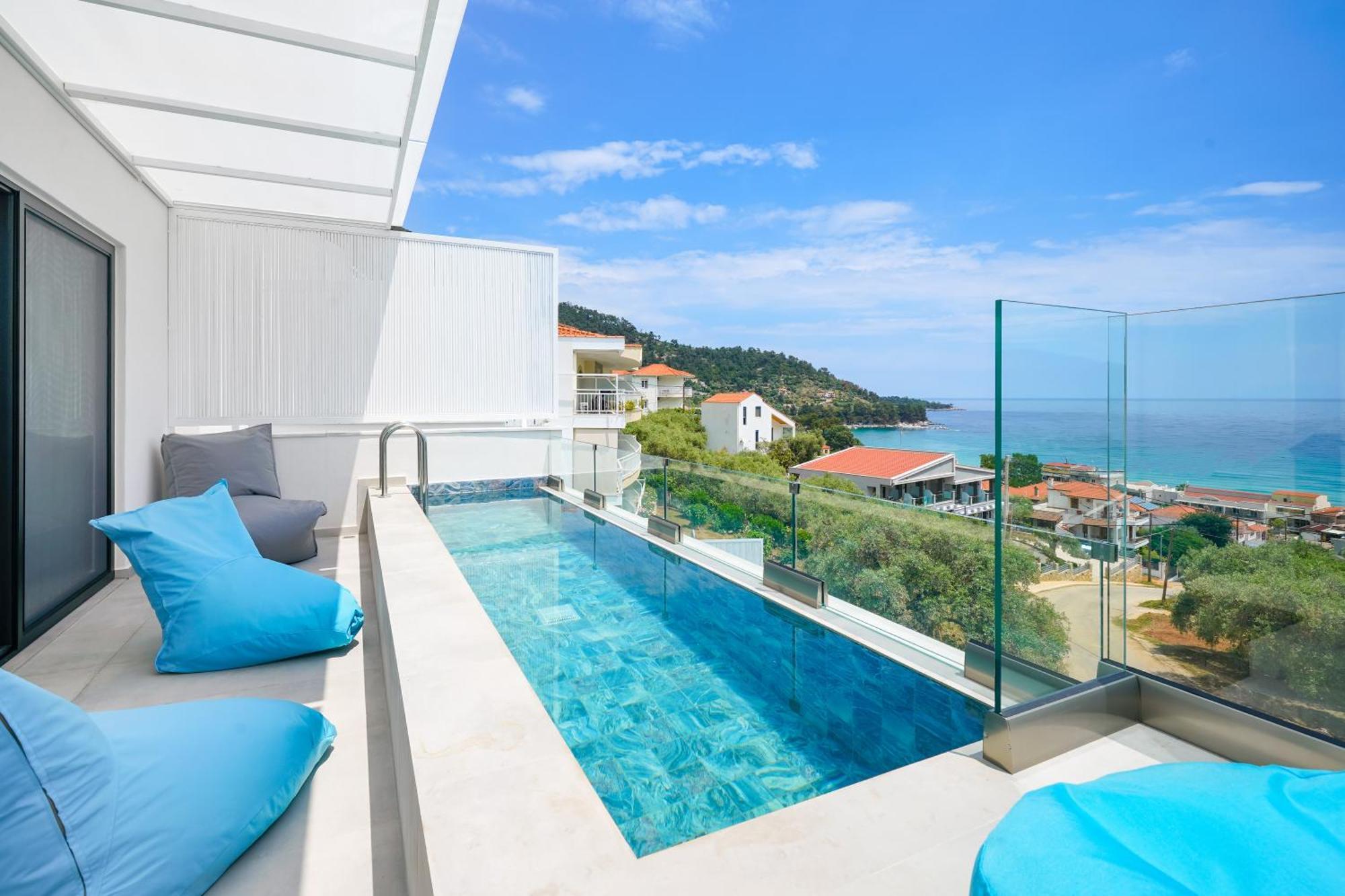 Mythodea Prive Luxury Suites Chrisi Ammoudia Eksteriør billede