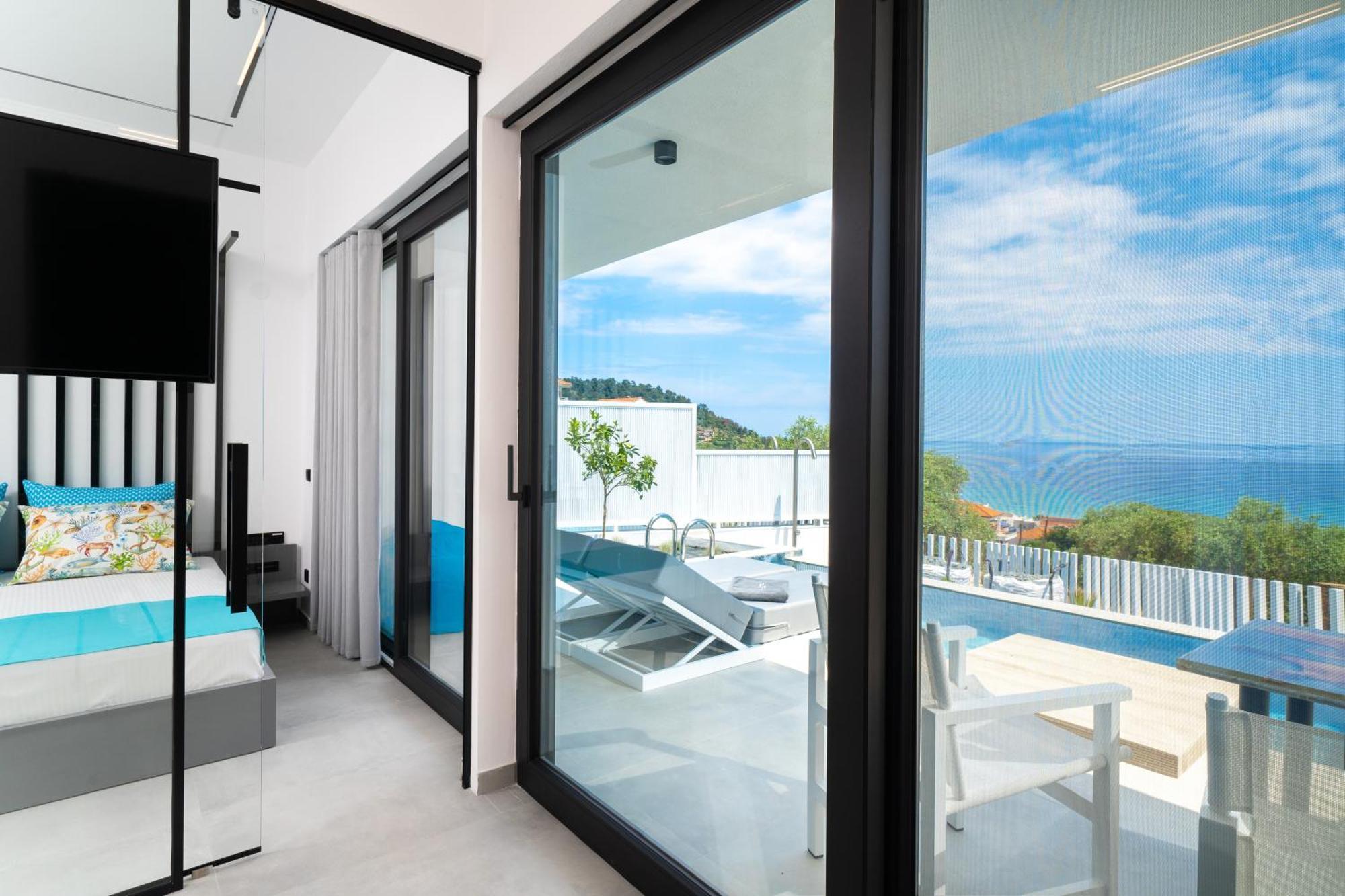 Mythodea Prive Luxury Suites Chrisi Ammoudia Eksteriør billede